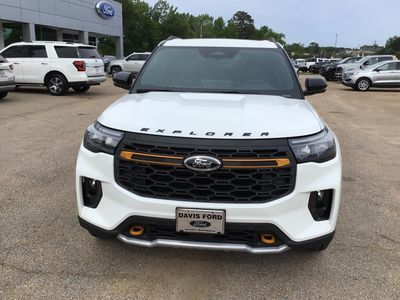 2026 Ford Explorer — detail view
