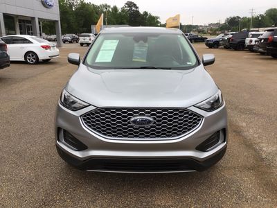 2024 Ford Edge — detail view