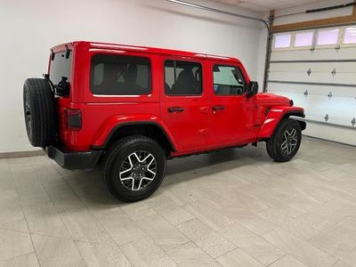2025 Jeep Wrangler — side profile view