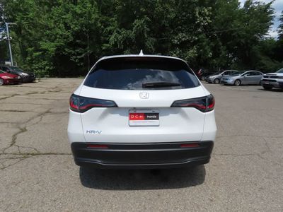 2027 Honda HR-V — detail view