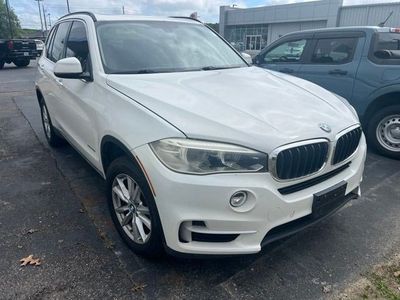 2015 BMW X5 — interior view