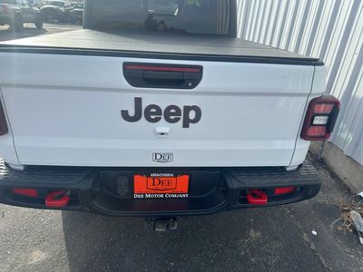 2020 Jeep Gladiator — detail view