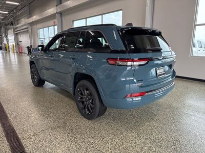 2026 Jeep Grand Cherokee — interior view