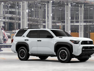 2026 Toyota 4Runner i-FORCE MAX - Photo 16