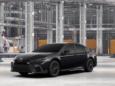 2026 Toyota Camry - Photo 2