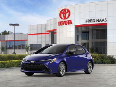 2026 Toyota Corolla Hatchback - Photo 2