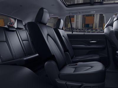 2026 Toyota Grand Highlander Hybrid - Photo 2