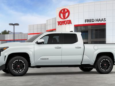 2026 Toyota Tacoma - Photo 3