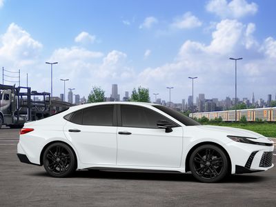2026 Toyota Camry - Photo 15