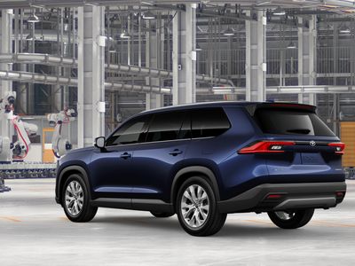 2026 Toyota Grand Highlander Hybrid - Photo 8
