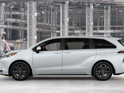 2026 Toyota Sienna - Photo 6