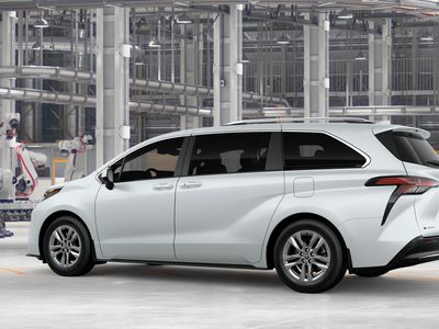 2026 Toyota Sienna - Photo 5
