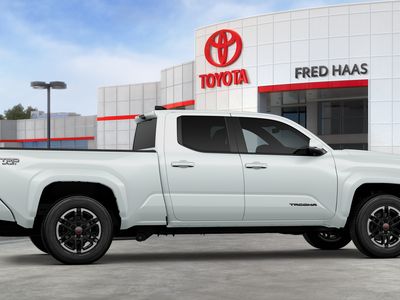 2026 Toyota Tacoma - Photo 12