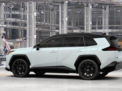 2026 Toyota RAV4 - Photo 5