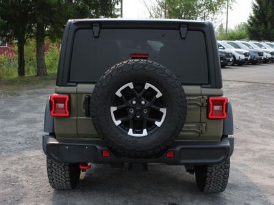 2025 Jeep Wrangler — detail view