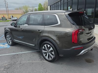 2020 Kia Telluride — rear three-quarter view