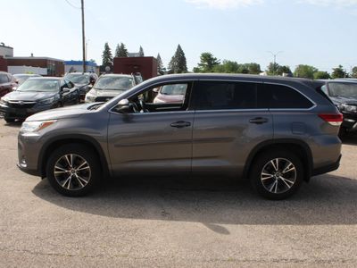 2018 Toyota Highlander — detail view