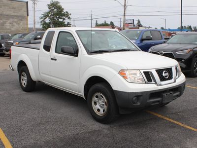 2016 Nissan Frontier — rear three-quarter view