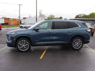 2025 Buick Enclave — detail view