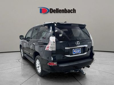 2016 Lexus GX 460 — rear three-quarter view