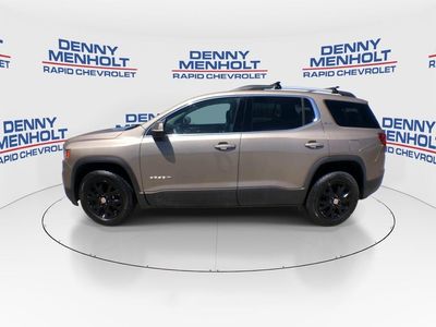 2023 GMC Acadia — detail view