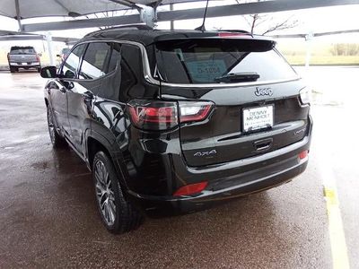 2022 Jeep Compass — detail view