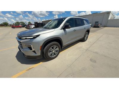 2025 Chevrolet Traverse — detail view
