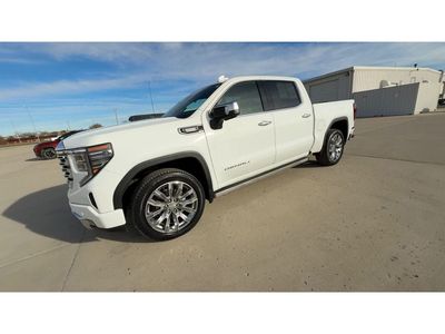2023 GMC Sierra 1500 — detail view