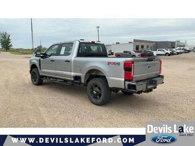 2024 Ford F-350 — detail view