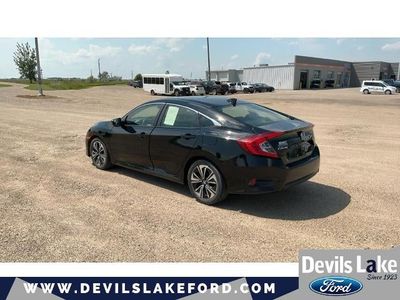 2018 Honda Civic — detail view