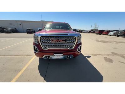 2019 GMC Sierra 1500 — interior view