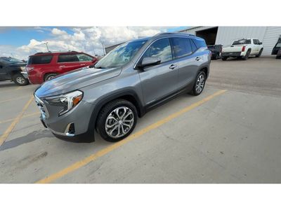 2020 GMC Terrain — detail view