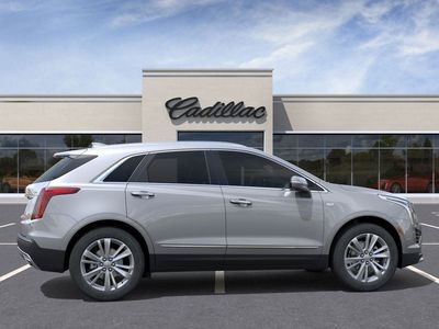 2026 Cadillac XT5 — detail view