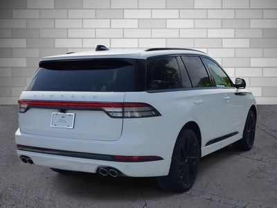 2025 Lincoln Aviator — detail view