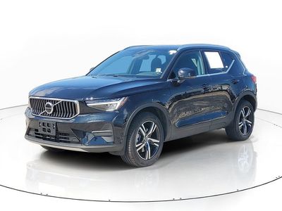 2024 Volvo XC40 — side profile view
