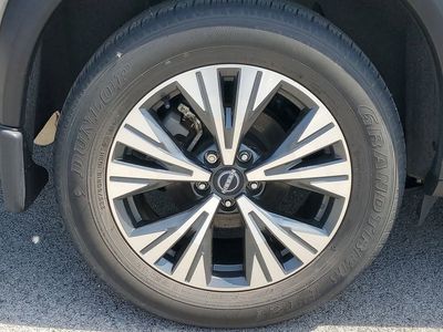 2023 Nissan Rogue — detail view