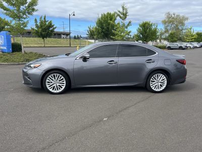 2016 Lexus ES 350 — side profile view