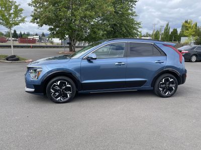 2023 Kia Niro EV — side profile view