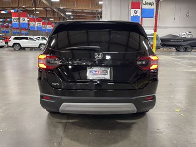 2025 Honda Pilot — interior view