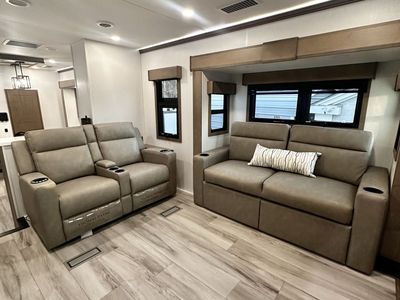 2026 KZRV Durango G388FLS - Photo 49