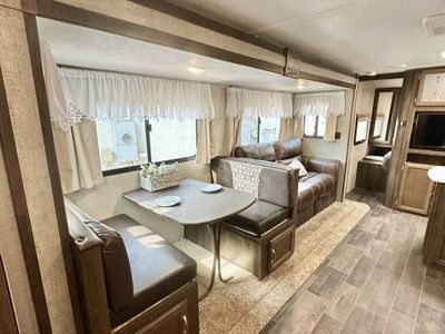 2019 Keystone Rv Bullet trailer — photo 10 view