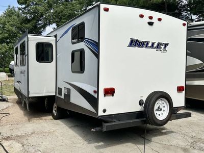 2019 Keystone Rv Bullet trailer — photo 26 view