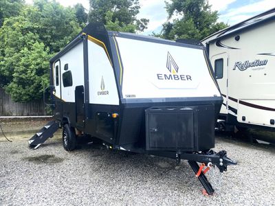 2023 Ember Overland 171FB — front three-quarter view