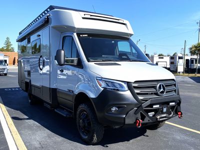 2026 Tiffin Motorhomes Open Trail 25AO — front three-quarter view