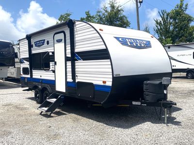 2023 Forest River Salem Cruise Lite 171RBXL — front three-quarter view