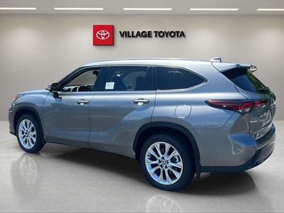 2026 Toyota Highlander — rear three-quarter view