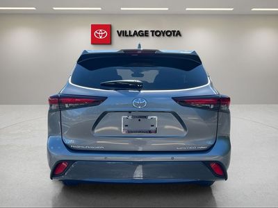 2026 Toyota Highlander — interior view