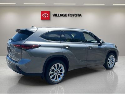 2026 Toyota Highlander — detail view