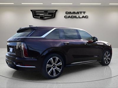2025 Cadillac ESCALADE IQ — detail view