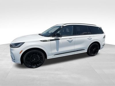 2026 Lincoln Aviator — detail view